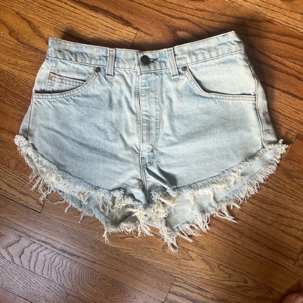 American Vintage Redone Orange label Levi dolphin jeans shorts light wash